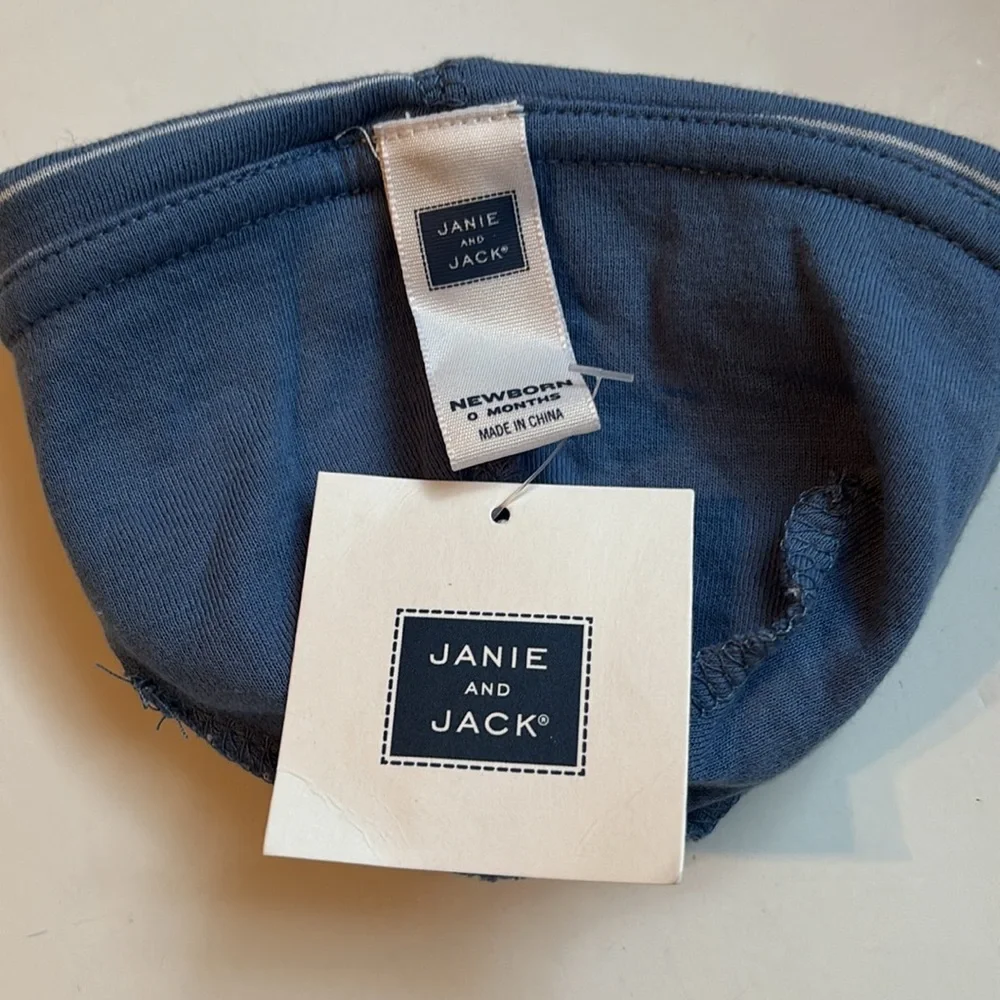 Janie and Jack Newborn Kids Beanie Set